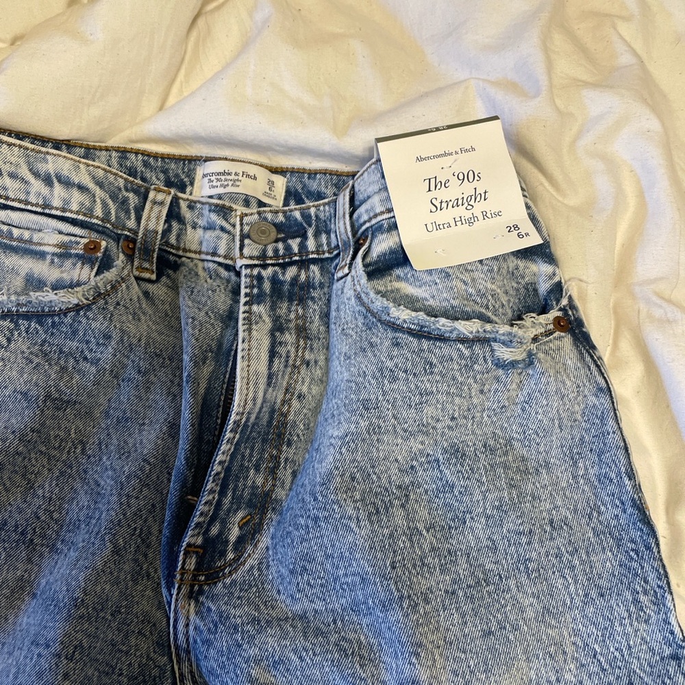 90s Ultra High Rise Jeans